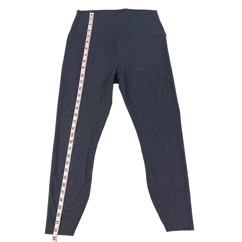 Gaiam Gray Patterned Cropped Yoga Leggings Medium - image 7